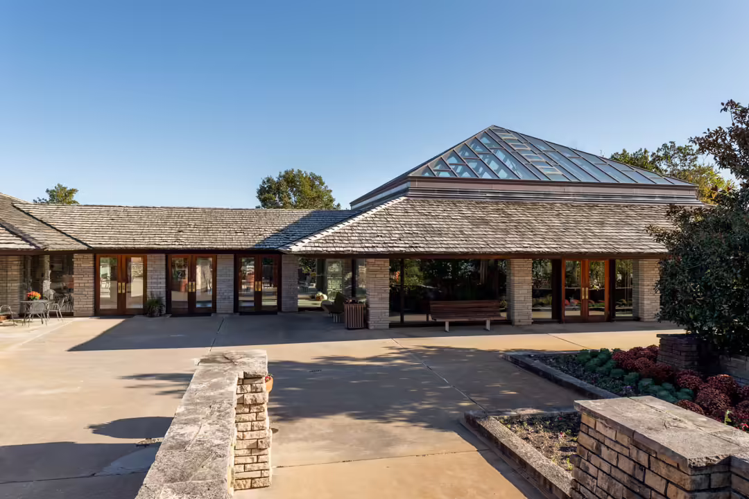 Powell-Gardens-Visitor-Center-10