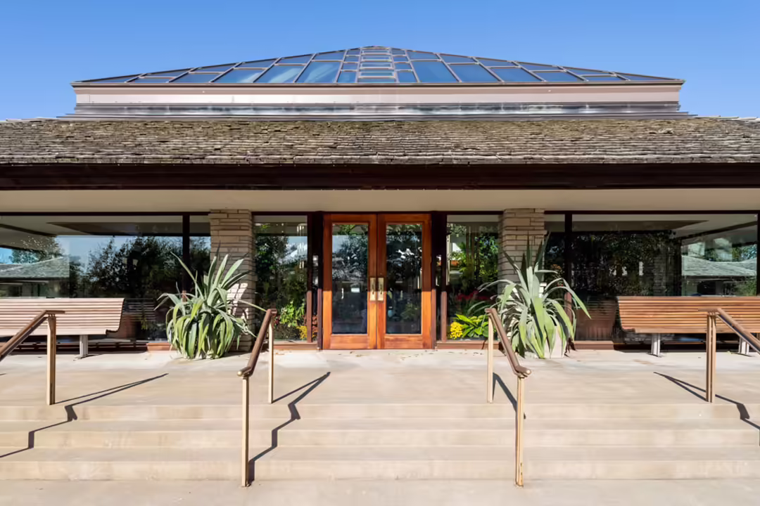 Powell-Gardens-Visitor-Center-2