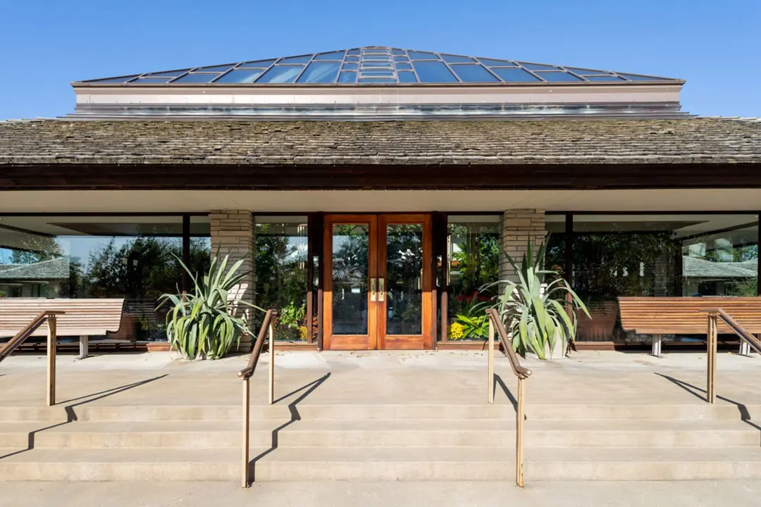 Powell-Gardens-Visitor-Center-2