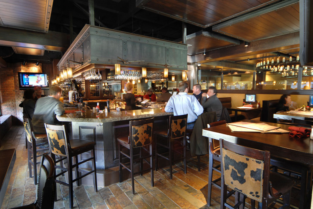 Jack-Stack-BBQ-Plaza-18