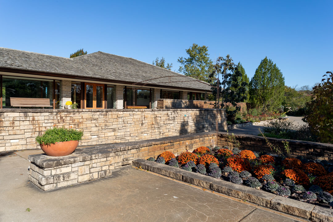 Powell-Gardens-Visitor-Center-1