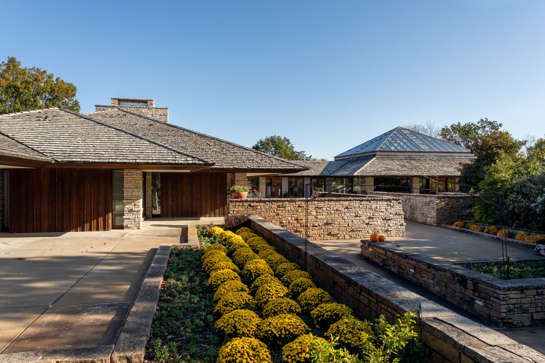 Powell-Gardens-Visitor-Center-14