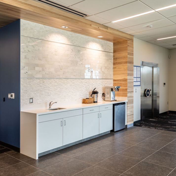 Bank-of-Blue-Valley-Olathe-Branch-callout