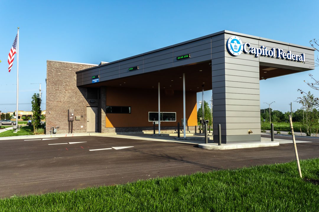 Capitol-Federal-Tiffany-Springs-Branch-15