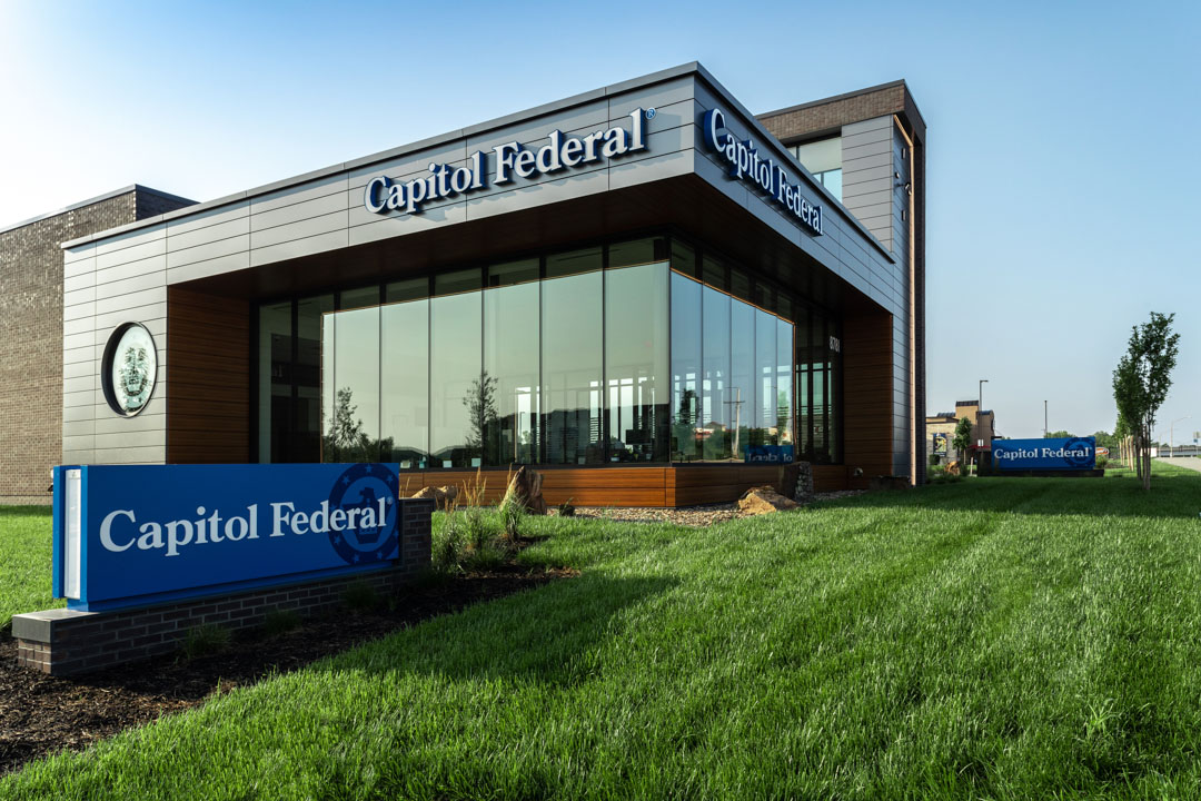 Capitol-Federal-Tiffany-Springs-Branch-5