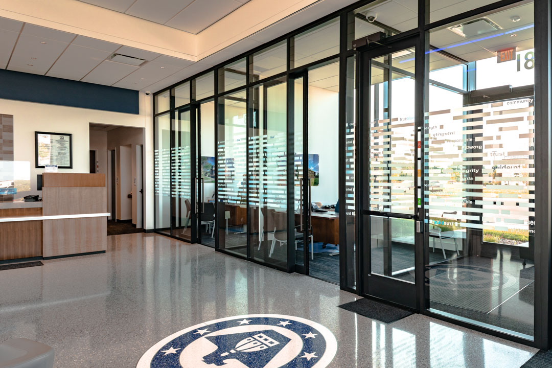 Capitol-Federal-Tiffany-Springs-Branch-7